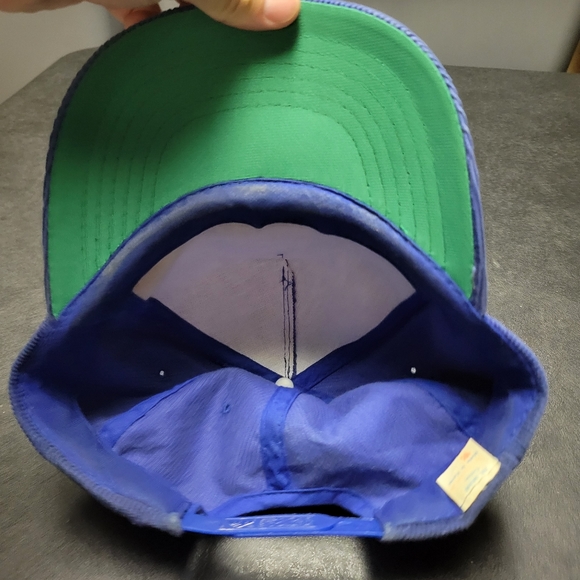 Vintage Prudhoe bay hat cap corduroy - Picture 3 of 6